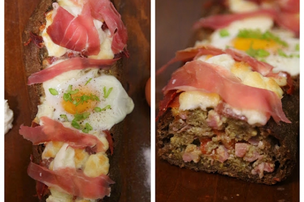 Śniadaniowa zapiekanka w chlebie. / Breakfast bread casserole.