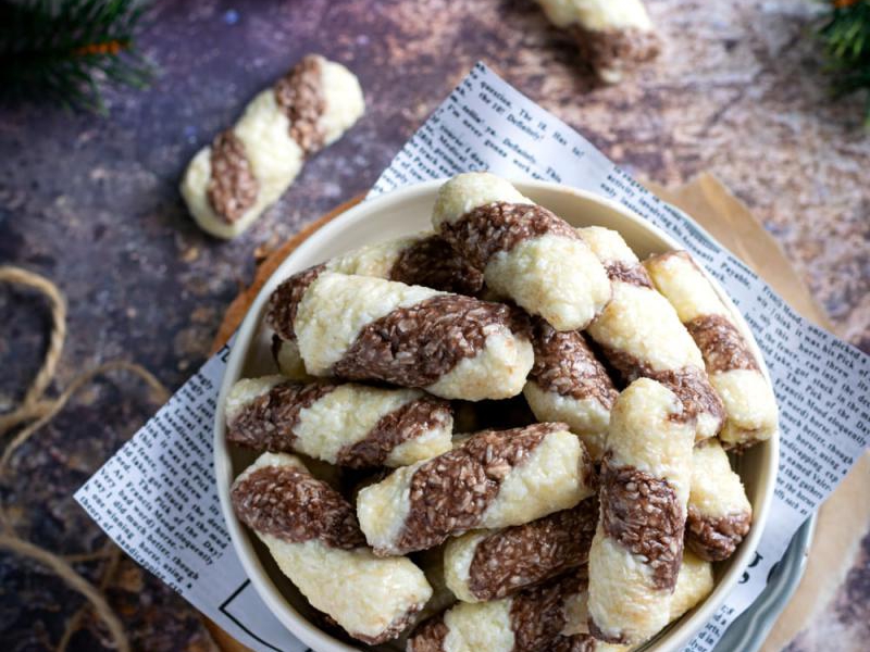 Kokosowo-kakaowe ciasteczka bez pieczenia