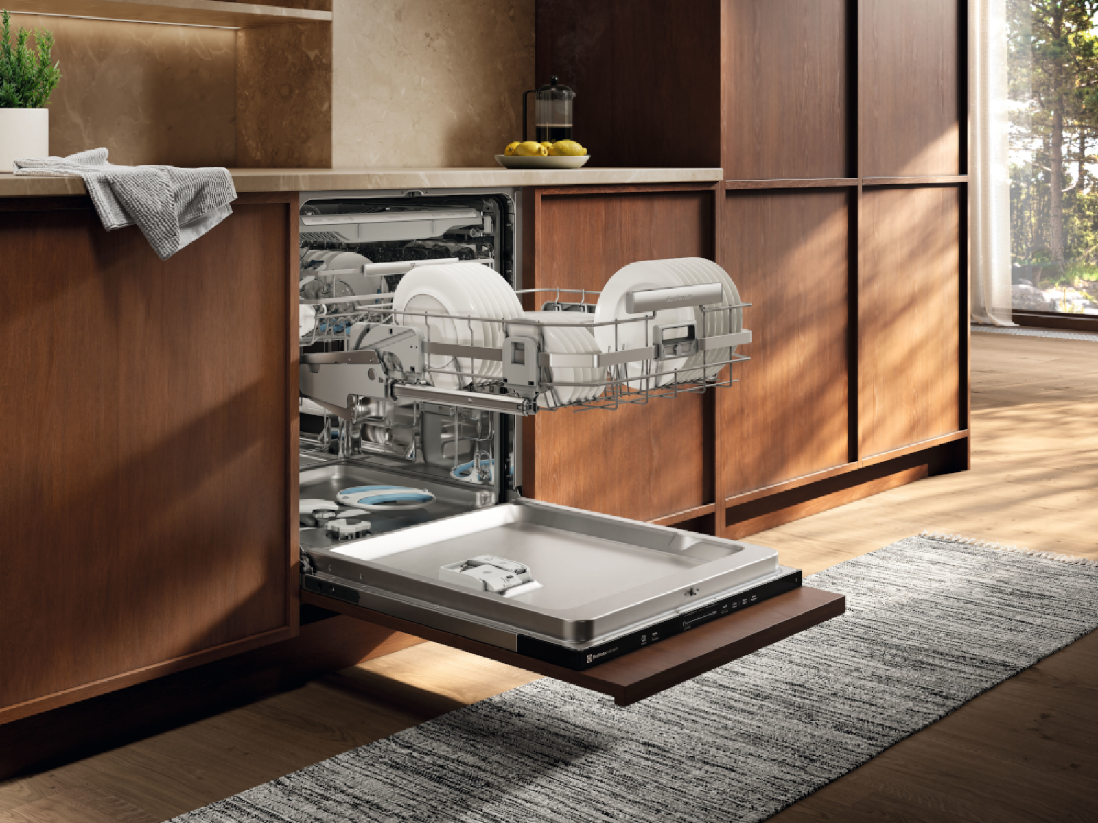 Wystarczy ustawić czas, a zmywanie zrobi się samo. Idealnie czyste naczynia ze zmywarką Electrolux QuickSelect 2.0