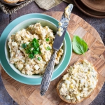 Pasta jajeczna z...