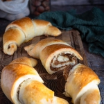 Rogale z orzechowym...