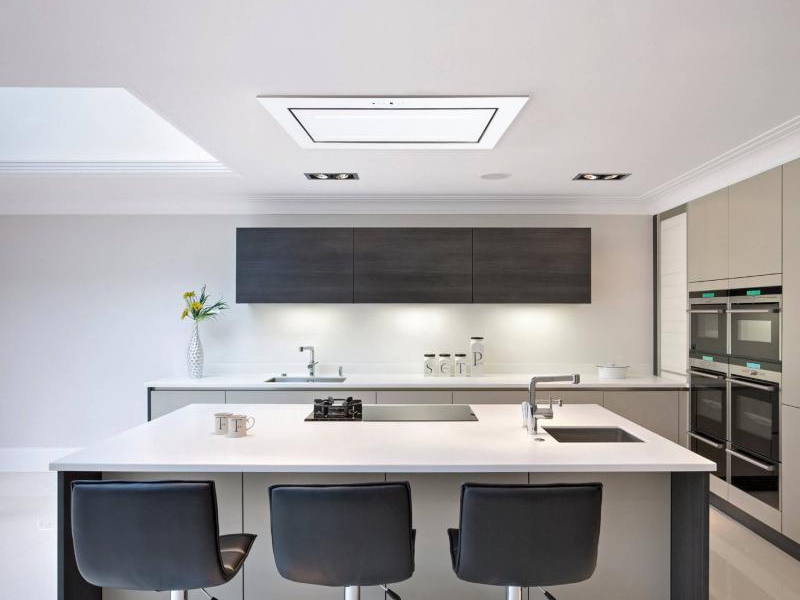 Jak wentylacja w kuchni tworzy zdrową i bezwonną przestrzeń do gotowania