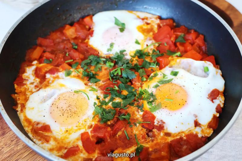 Przepis na szakszukę z papryką