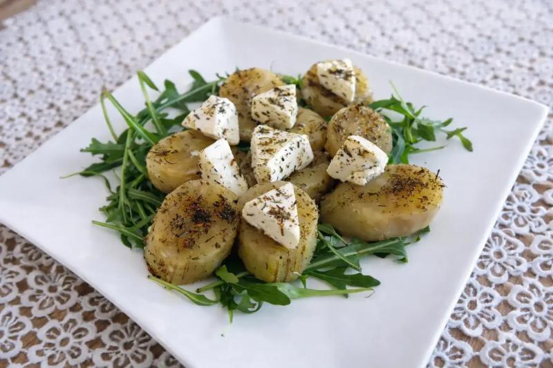 Banany na słono z fetą