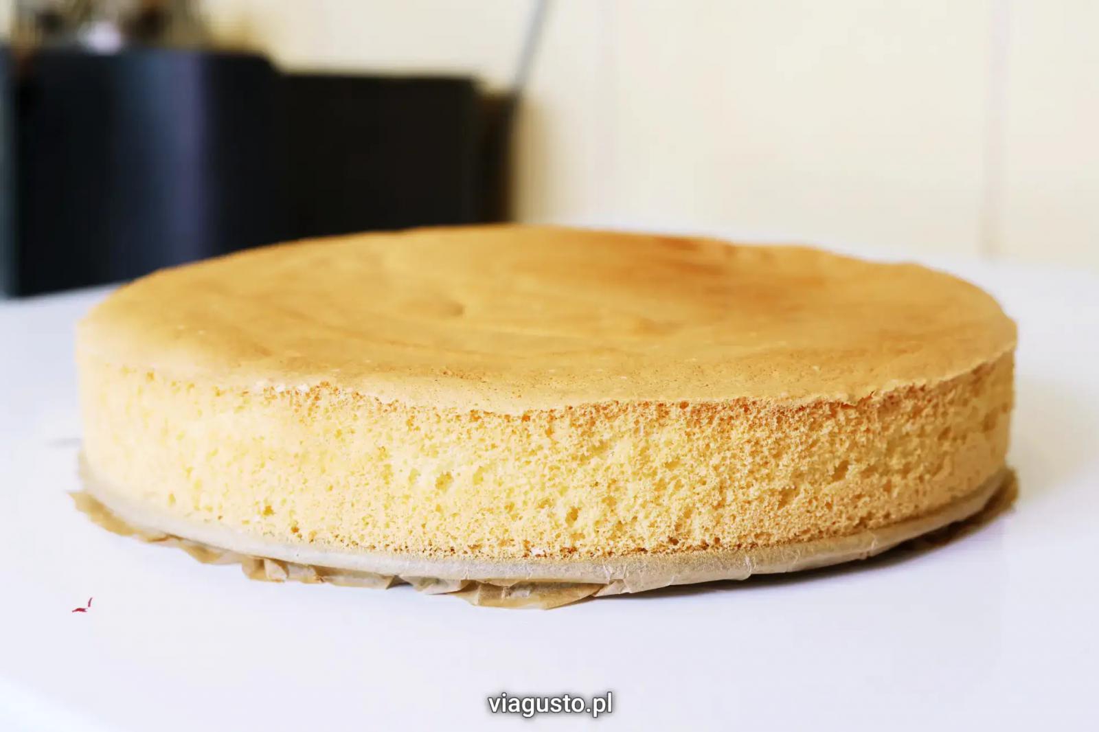 Przepis na biszkopt z 4 jaj z mąką ziemniaczaną