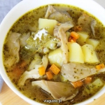 Prosta zupa z boczniaków