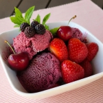 Lody sernikowe z czarną...