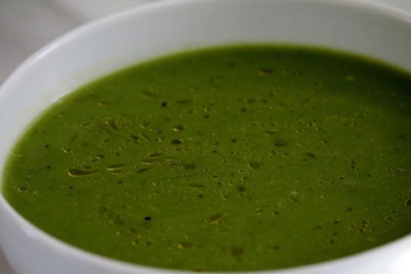 Smakowita Zupa z Brokułu prosty sposób bez zasmażki