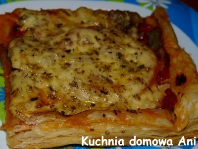 Pizza na cieście francuskim