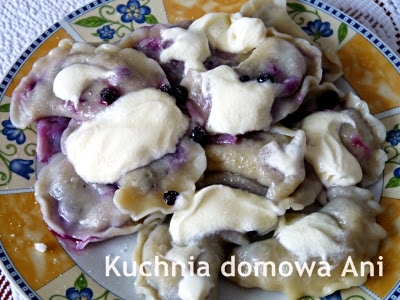 Pierogi z jagodami