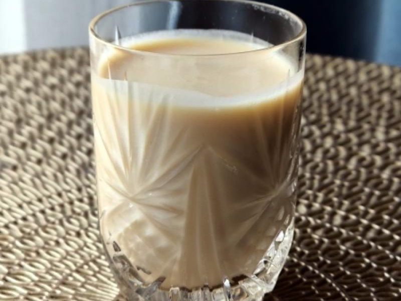 Likier słony karmel