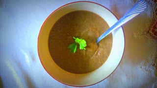Szybka zupa krem z pieczarek