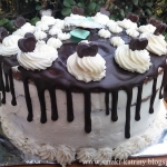 tort wuzetka-drip cake