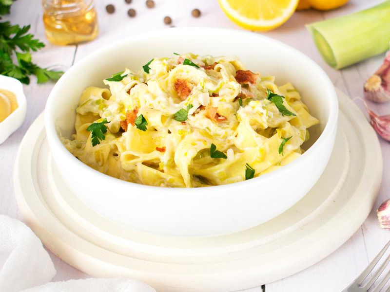 Makaron z karmelizowanym porem