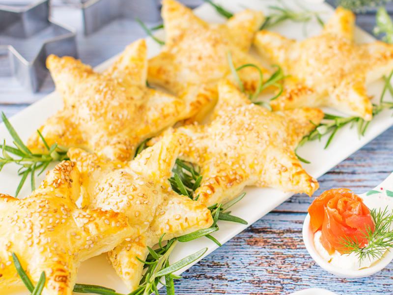 Gwiazdki z łososiem i kremowym serkiem