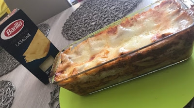 Lasagne z sosem bolońskim, sosem beszamelowym i serem !