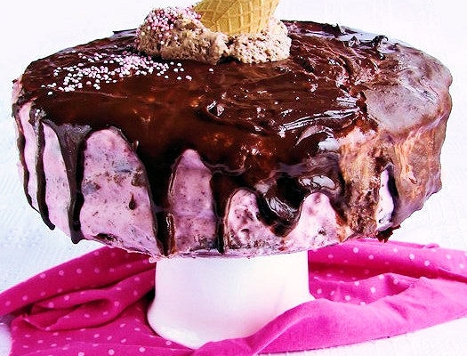 tort czekoladowo-malinowy