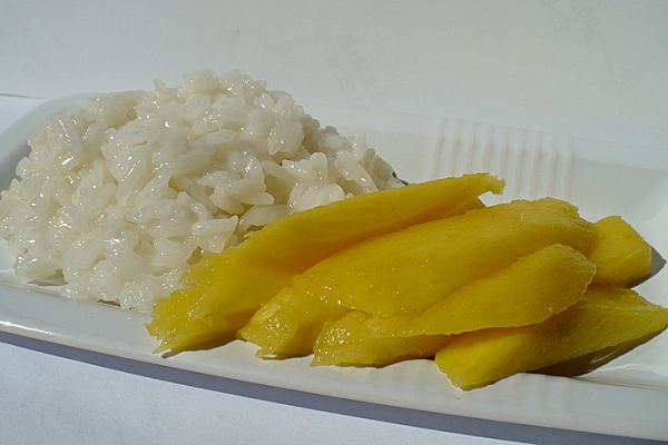 jaśminowy ryż z mango...przepyszny tajski deser