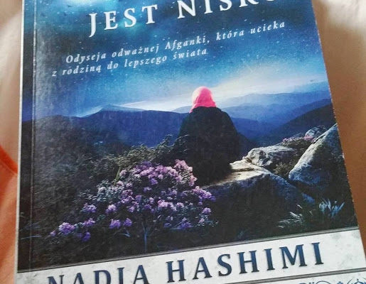 Nadia Hashimi -  Kiedy księżyc jest nisko