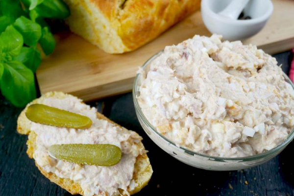 Smarowidło do chleba z tuńczykiem – prosty i szybki przepis