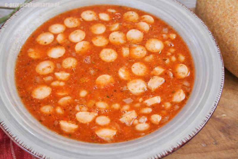 Fasolka po bretońsku na szybko – zrobisz w 20 minut!